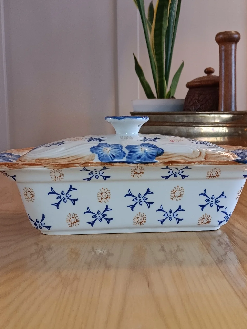 Temp-tations By Tara Providence Print Blue And Gold Medium Casserole Dish
